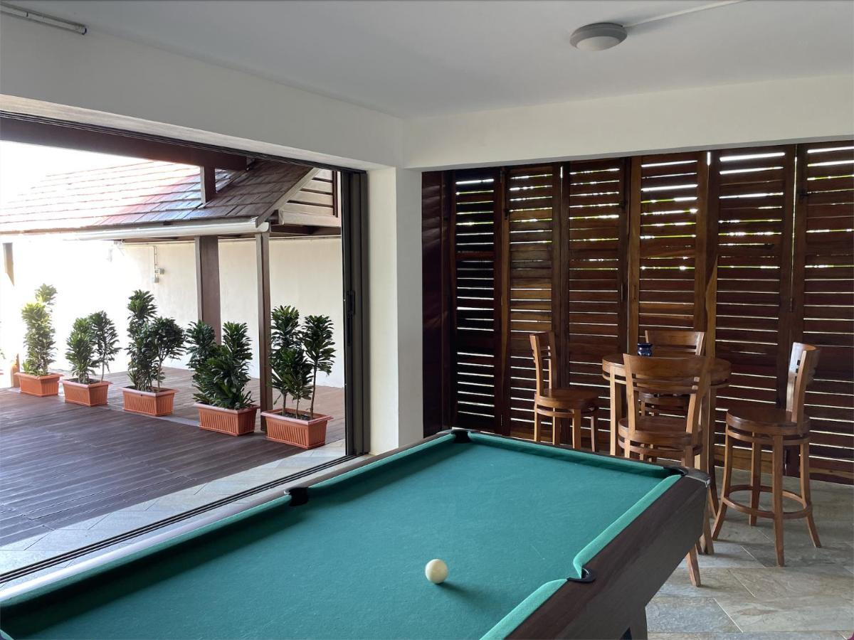 2 Bedroom Apartment -Villa Ibiza Trou d'Eau Douce Luaran gambar